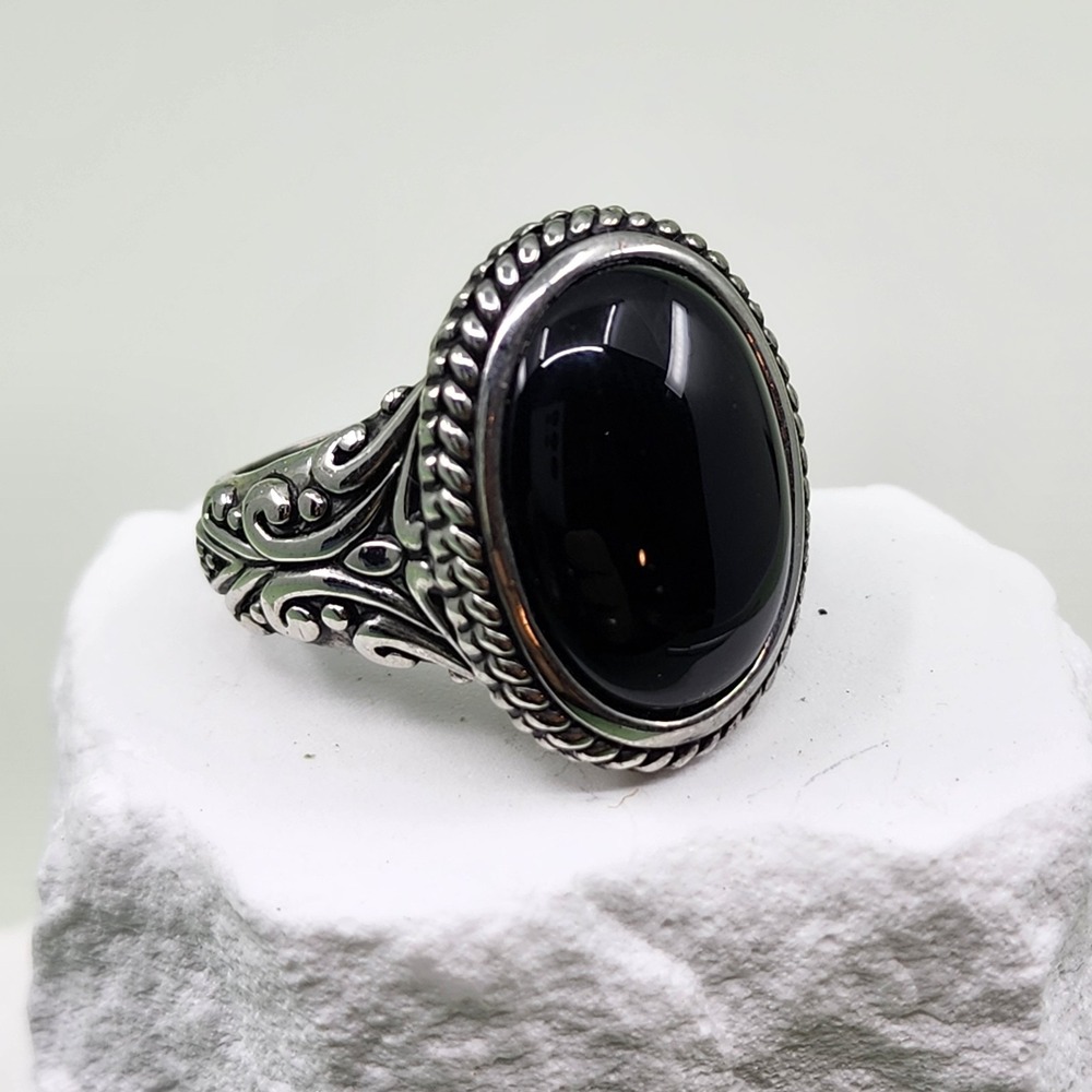 Black Oval Cabochon Silver Tone Filigree Statement Ring Size 9 Gothic Victorian